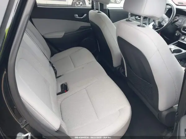 KM8K33AG9PU190537 2023 HYUNDAI KONA - Image 8