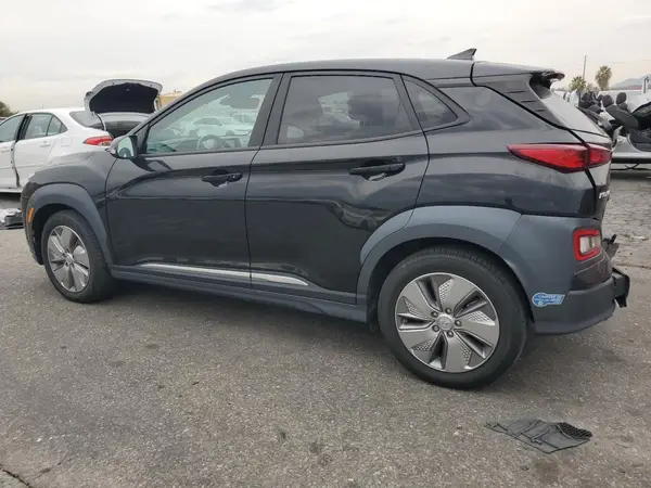 KM8K33AGXMU132626 2021 HYUNDAI KONA - Image 2