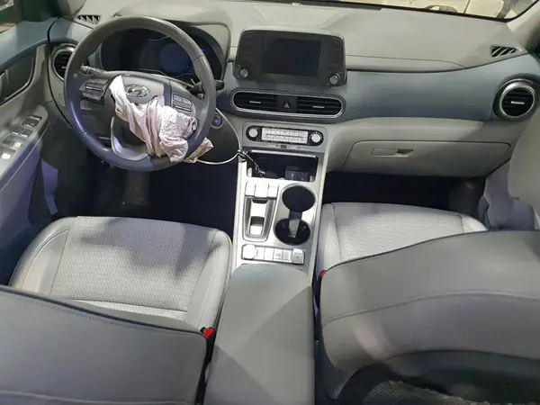 KM8K33AGXMU132769 2021 HYUNDAI KONA - Image 8