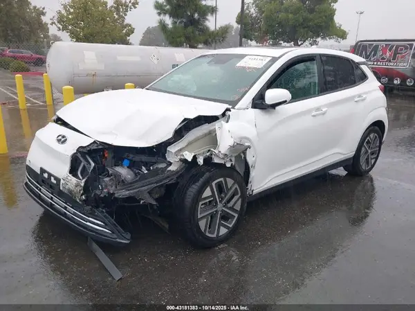 KM8K33AGXPU173553 2023 HYUNDAI KONA - Image 2