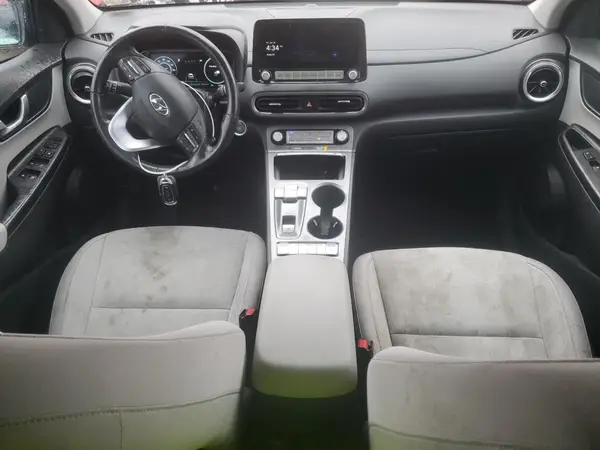 KM8K33AGXPU188022 2023 HYUNDAI KONA - Image 8