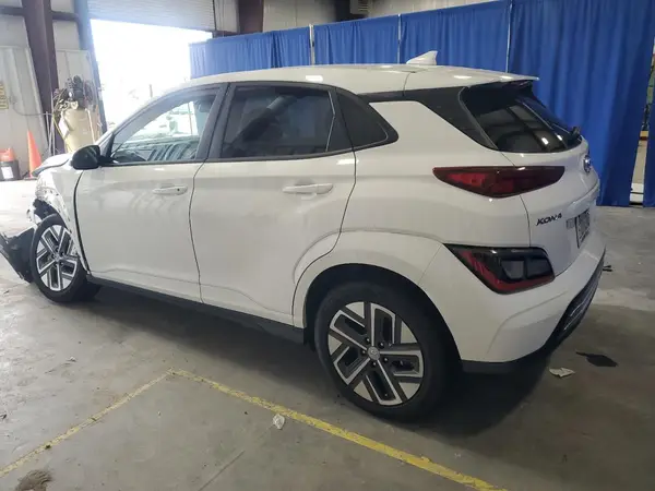 KM8K33AGXPU189168 2023 HYUNDAI KONA - Image 2