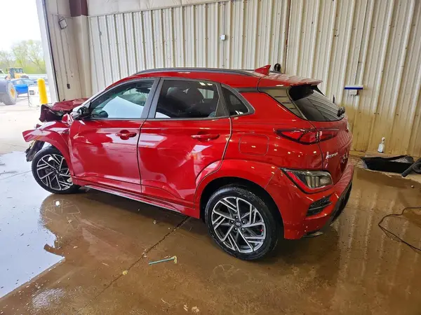 KM8K3CA30NU807334 2022 HYUNDAI KONA - Image 2