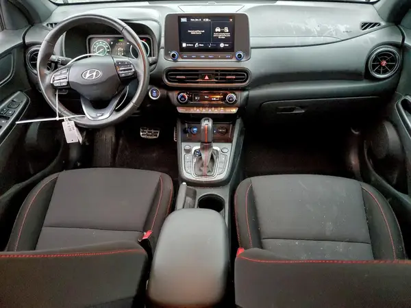 KM8K3CA30NU925738 2022 HYUNDAI KONA - Image 8