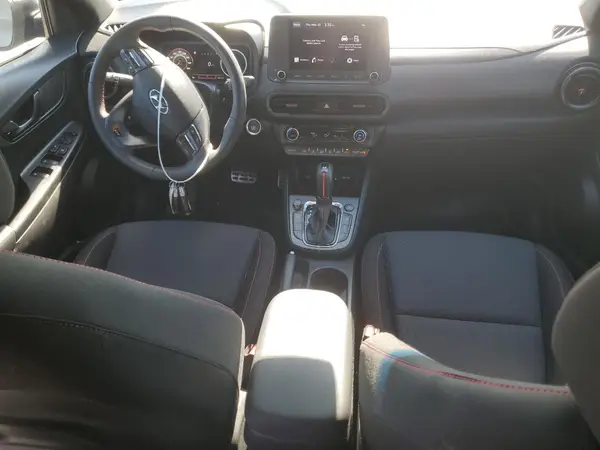 KM8K3CA30NU928140 2022 HYUNDAI KONA - Image 8