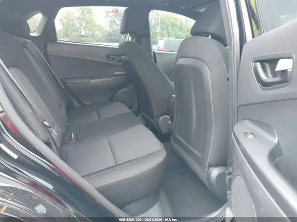 KM8K3CA30PU025991 2023 HYUNDAI KONA - Image 8