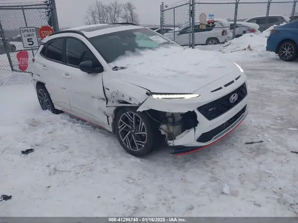 KM8K3CA30PU932711 2023 HYUNDAI KONA - Image 1