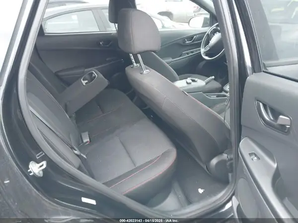 KM8K3CA31NU785456 2022 HYUNDAI KONA - Image 8