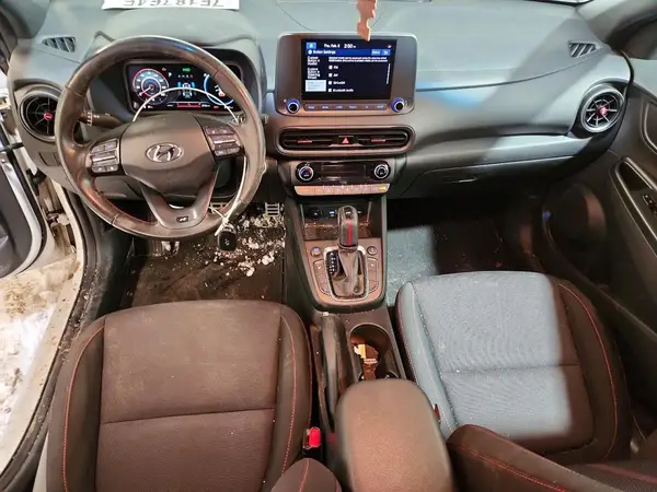 KM8K3CA31NU828564 2022 HYUNDAI KONA - Image 8