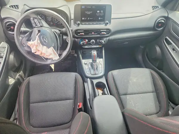 KM8K3CA31NU928924 2022 HYUNDAI KONA - Image 8