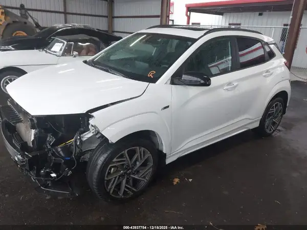 KM8K3CA31PU967841 2023 HYUNDAI KONA - Image 2