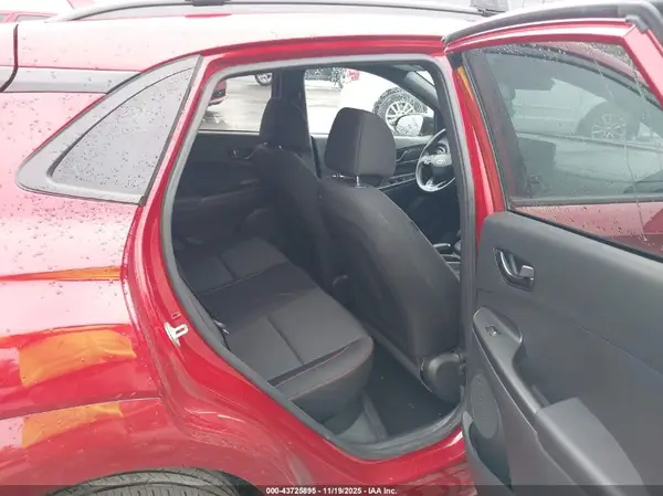 KM8K3CA32NU840674 2022 HYUNDAI KONA - Image 8