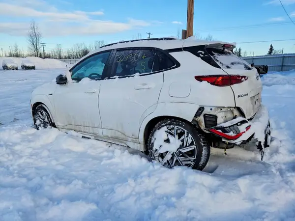 KM8K3CA32NU907323 2022 HYUNDAI KONA - Image 2
