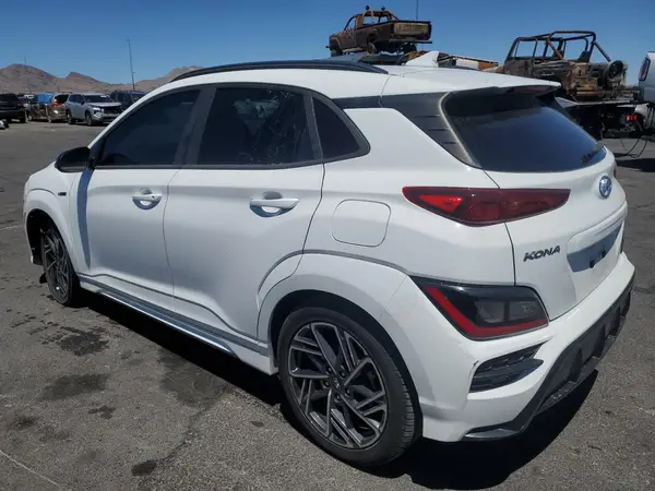 KM8K3CA32NU909332 2022 HYUNDAI KONA - Image 2