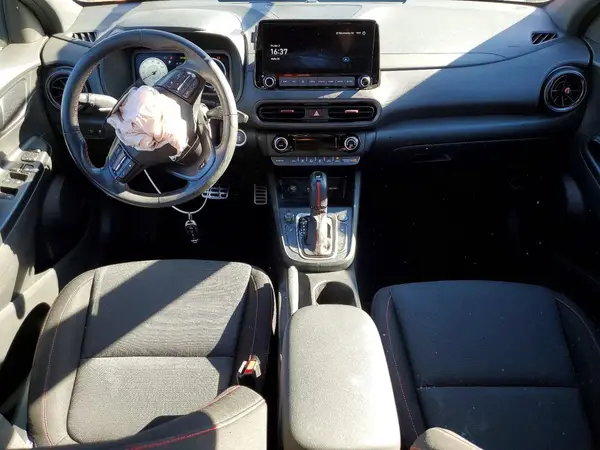 KM8K3CA32PU949915 2023 HYUNDAI KONA - Image 8
