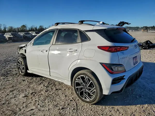 KM8K3CA32PU980467 2023 HYUNDAI KONA - Image 2