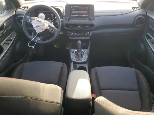 KM8K3CA33NU907380 2022 HYUNDAI KONA - Image 8