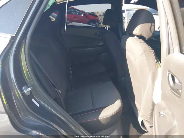 KM8K3CA33NU925698 2022 HYUNDAI KONA - Image 8