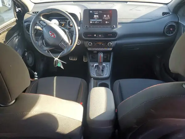 KM8K3CA33NU926835 2022 HYUNDAI KONA - Image 8