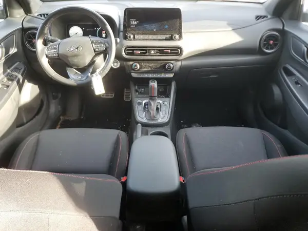 KM8K3CA33PU028304 2023 HYUNDAI KONA - Image 8