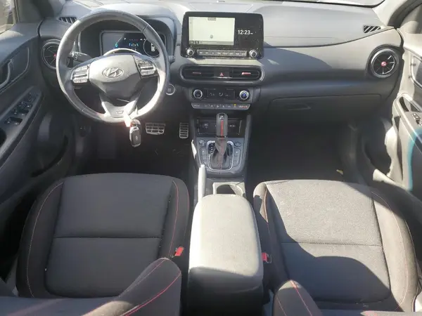 KM8K3CA34PU039621 2023 HYUNDAI KONA - Image 8