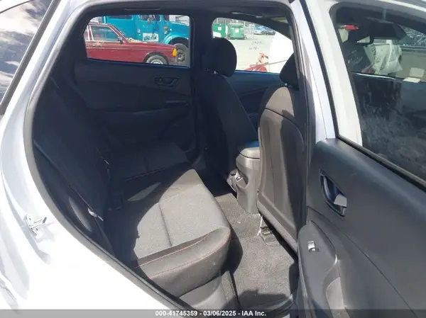 KM8K3CA34PU980566 2023 HYUNDAI KONA - Image 8