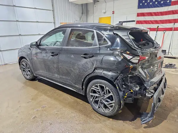 KM8K3CA35NU855573 2022 HYUNDAI KONA - Image 2