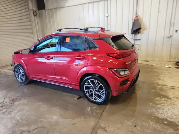 KM8K3CA35NU863382 2022 HYUNDAI KONA - Image 2