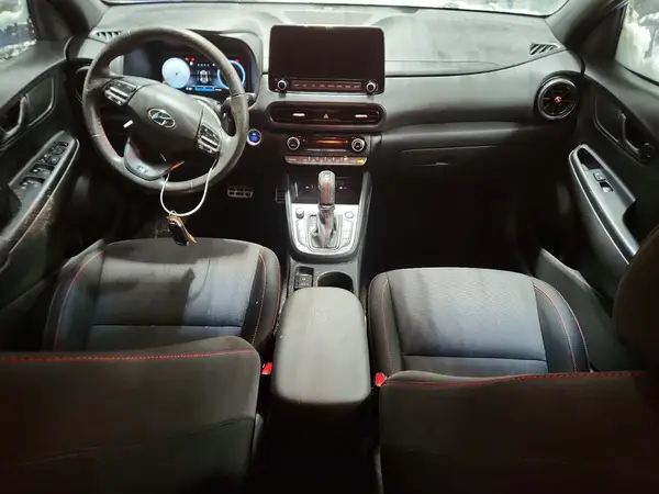 KM8K3CA35NU867299 2022 HYUNDAI KONA - Image 8