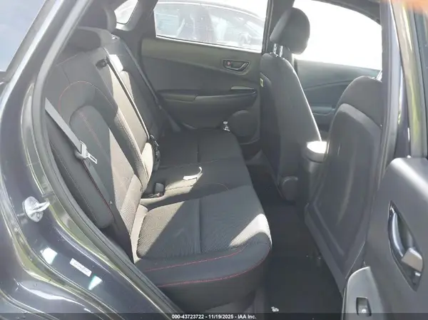 KM8K3CA35NU870669 2022 HYUNDAI KONA - Image 8