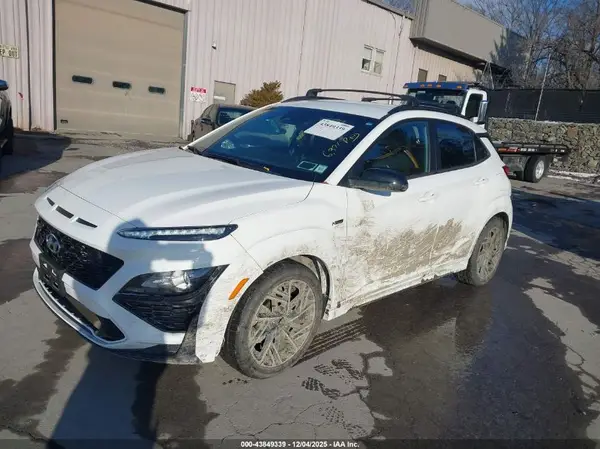 KM8K3CA36NU800789 2022 HYUNDAI KONA - Image 2