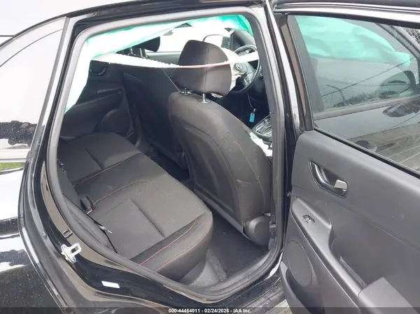 KM8K3CA36NU840340 2022 HYUNDAI KONA - Image 8