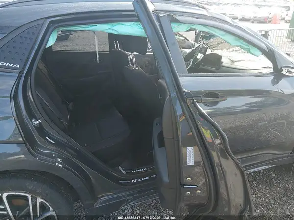 KM8K3CA36NU895631 2022 HYUNDAI KONA - Image 8