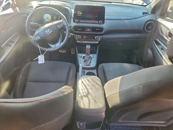 KM8K3CA36PU970718 2023 HYUNDAI KONA - Image 8
