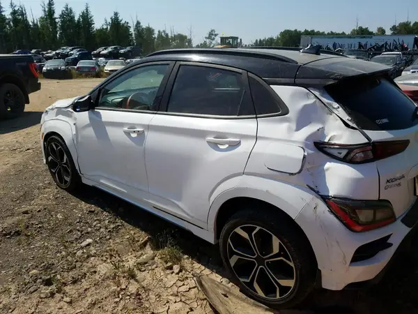 KM8K3CA37NU789382 2022 HYUNDAI KONA - Image 2