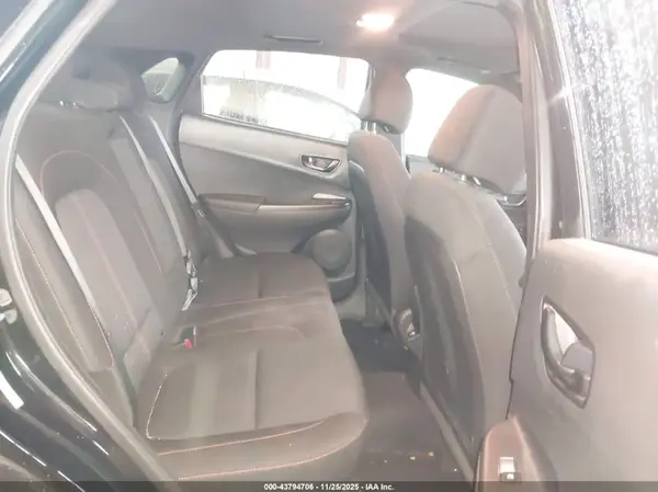 KM8K3CA37PU026717 2023 HYUNDAI KONA - Image 8