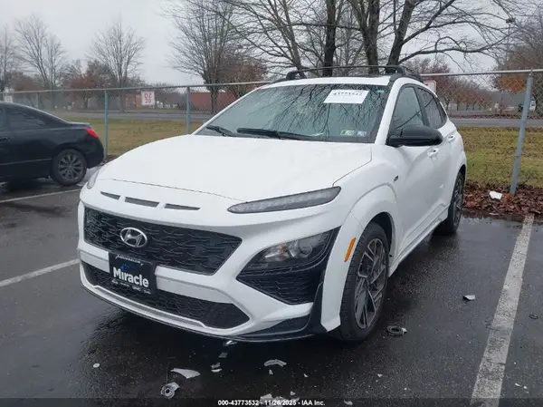 KM8K3CA38PU943388 2023 HYUNDAI KONA - Image 2