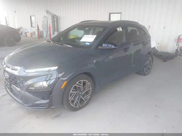 KM8K3CA38PU990758 2023 HYUNDAI KONA - Image 2