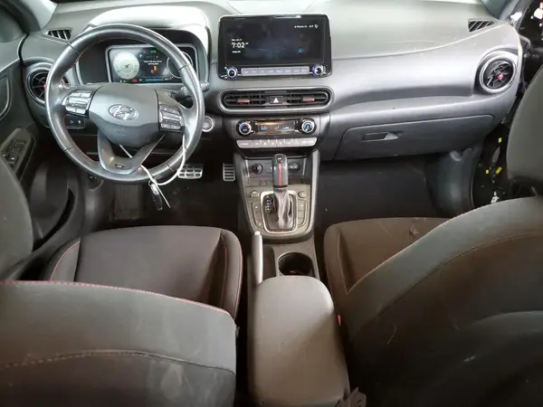 KM8K3CA39PU930858 2023 HYUNDAI KONA - Image 8