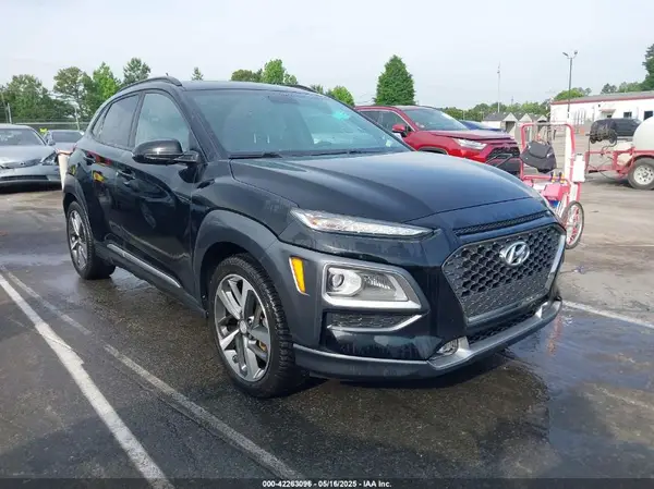 KM8K3CA50JU167007 2018 HYUNDAI KONA - Image 1