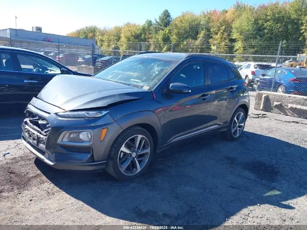 KM8K3CA50KU239325 2019 HYUNDAI KONA - Image 2