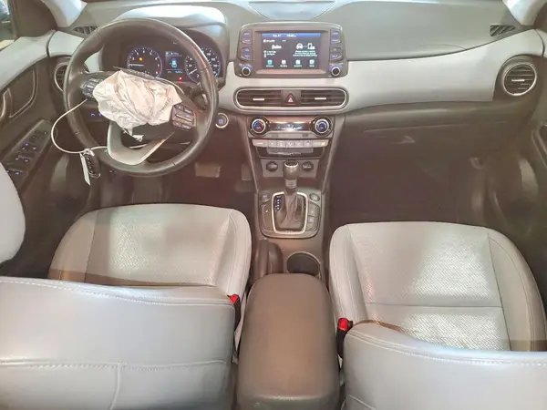 KM8K3CA50KU242192 2019 HYUNDAI KONA - Image 8