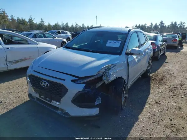 KM8K3CA50LU572514 2020 HYUNDAI KONA - Image 2