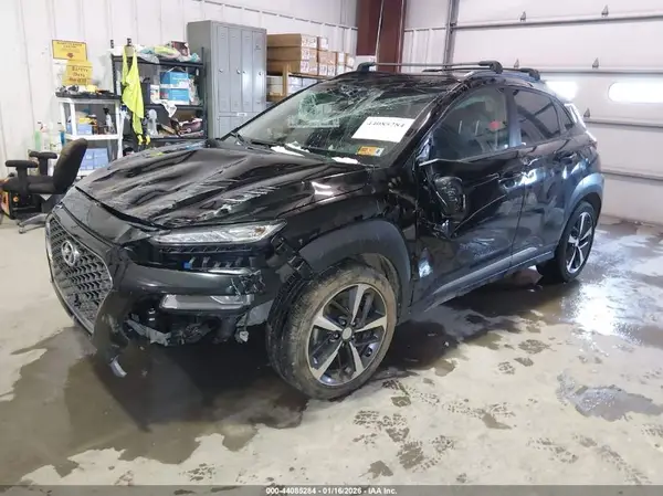 KM8K3CA50MU620854 2021 HYUNDAI KONA - Image 2