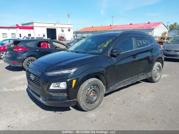 KM8K3CA50MU708075 2021 HYUNDAI KONA - Image 2