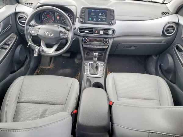 KM8K3CA50MU737270 2021 HYUNDAI KONA - Image 8