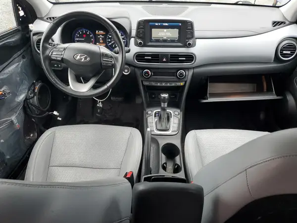KM8K3CA50MU750777 2021 HYUNDAI KONA - Image 8