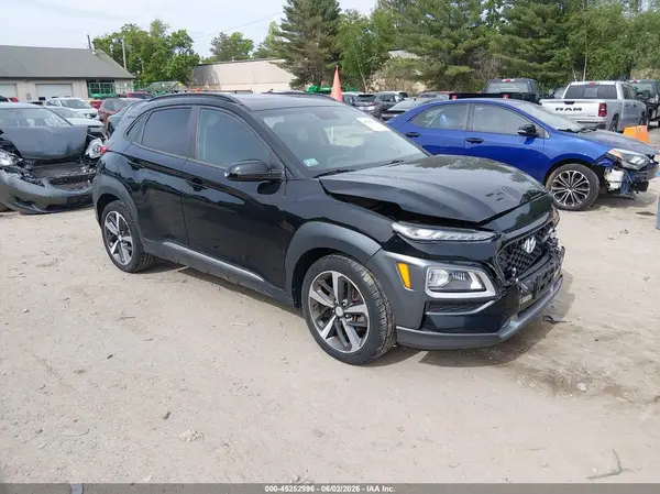 KM8K3CA51JU065487 2018 HYUNDAI KONA - Image 1
