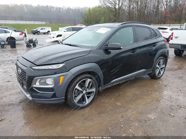 KM8K3CA51JU109293 2018 HYUNDAI KONA - Image 2
