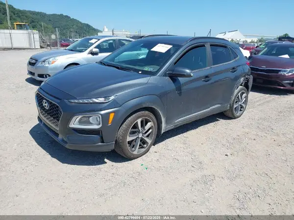 KM8K3CA51JU112078 2018 HYUNDAI KONA - Image 2